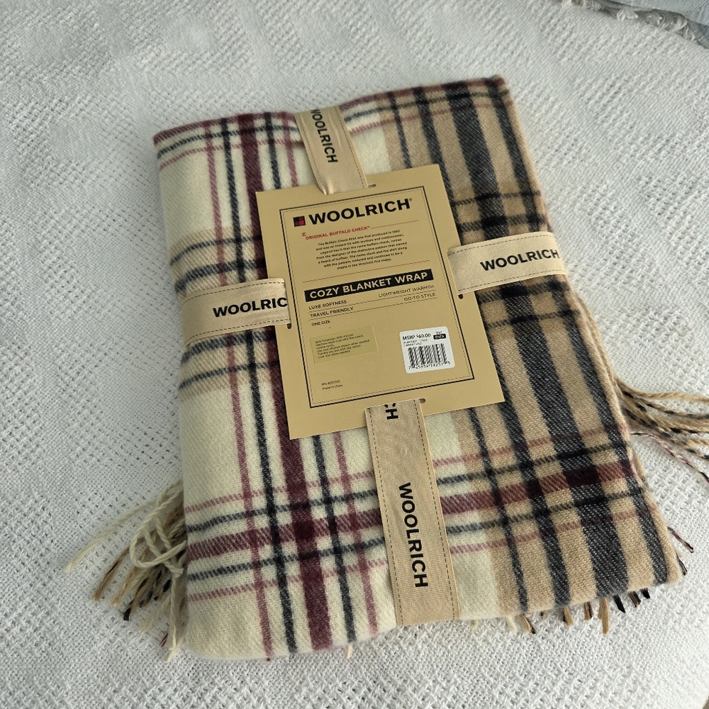 Woolrich Cozy Blanket Wrap - Picture 3 of 8